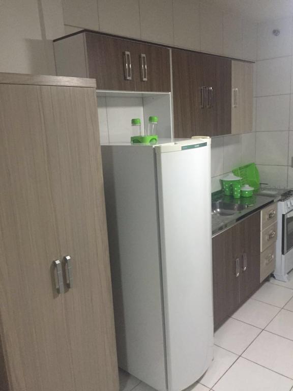 Kitinete Em Matinhos Com Piscina Villa Dış mekan fotoğraf