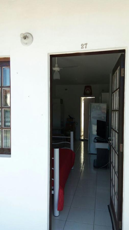 Kitinete Em Matinhos Com Piscina Villa Dış mekan fotoğraf